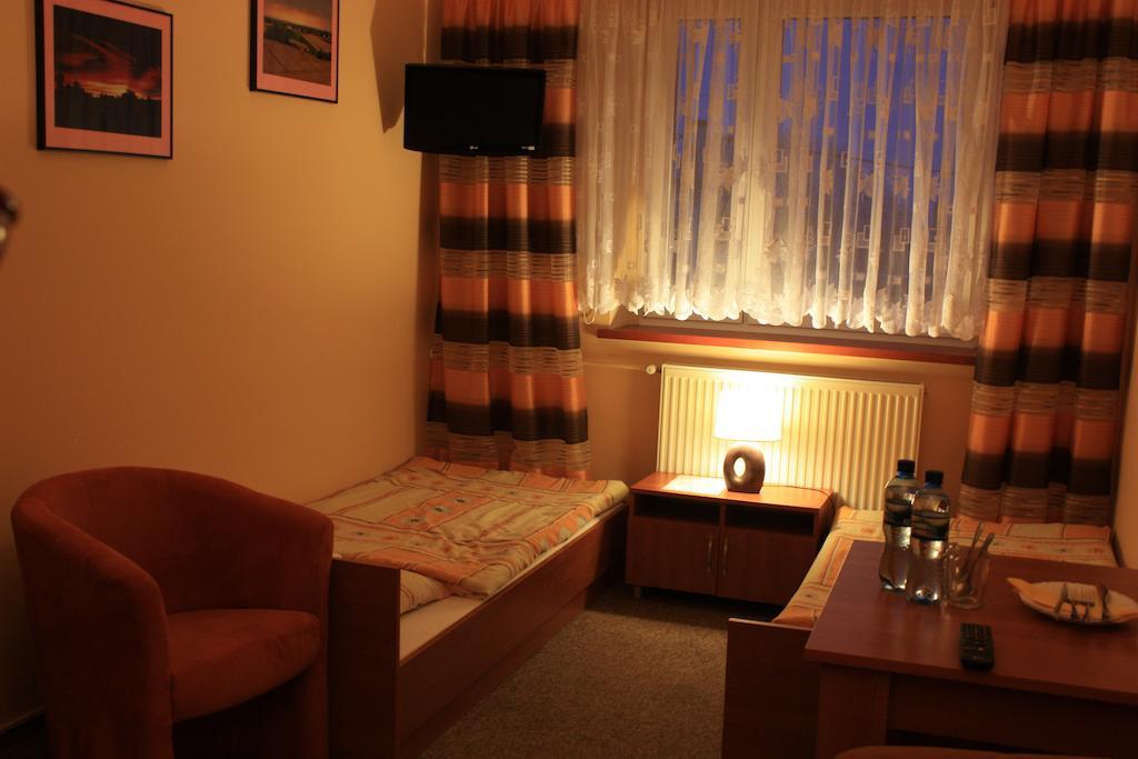 Moravia Bed and Breakfast Krzanowice Δωμάτιο φωτογραφία